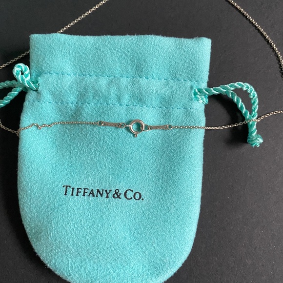 🎁 TIFFANY Elsa Peretti Open Heart Necklace - Picture 2 of 6